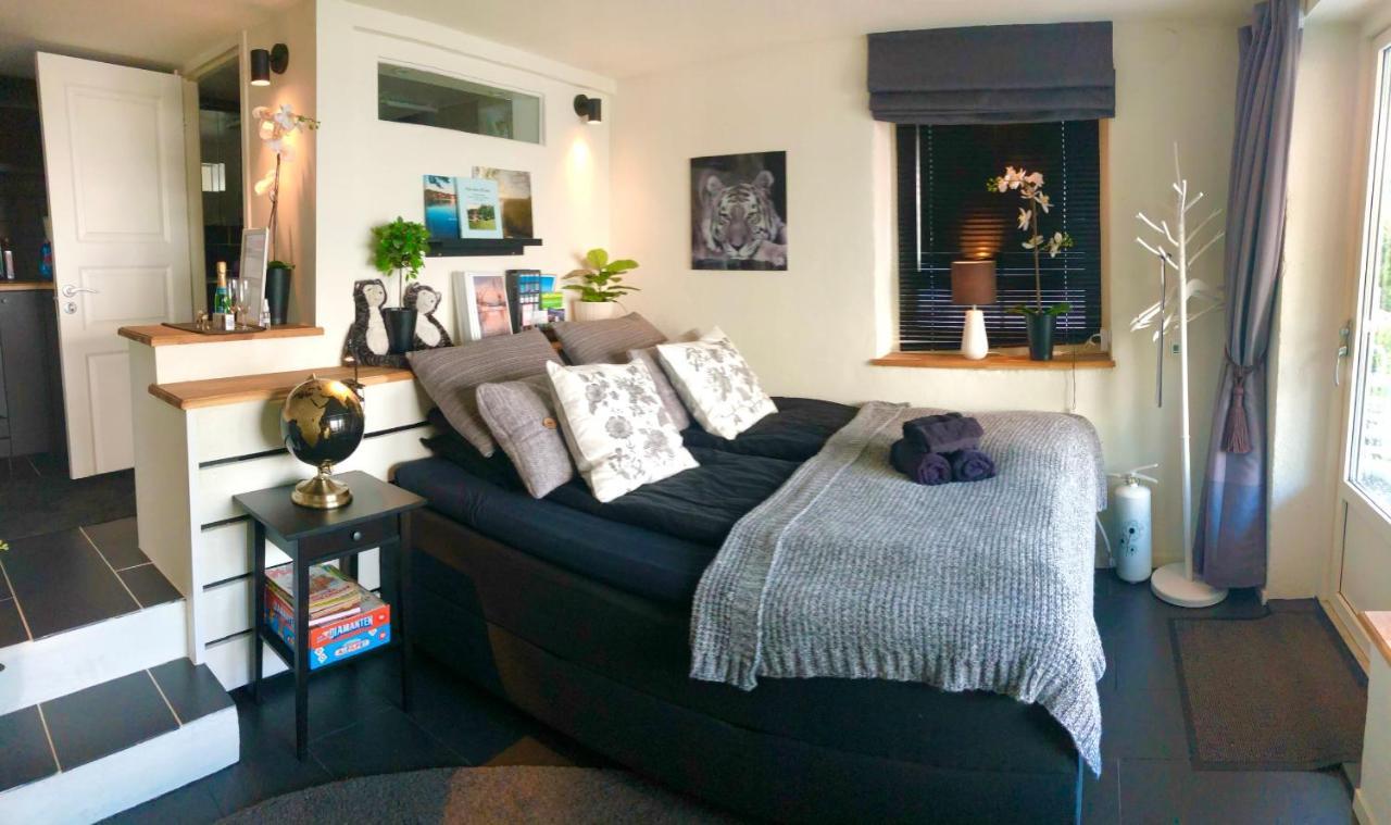 Lovely Studio Apartment Seaview & Private Sauna Lerum ภายนอก รูปภาพ