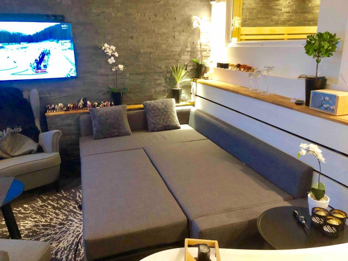 Lovely Studio Apartment Seaview & Private Sauna Lerum ภายนอก รูปภาพ